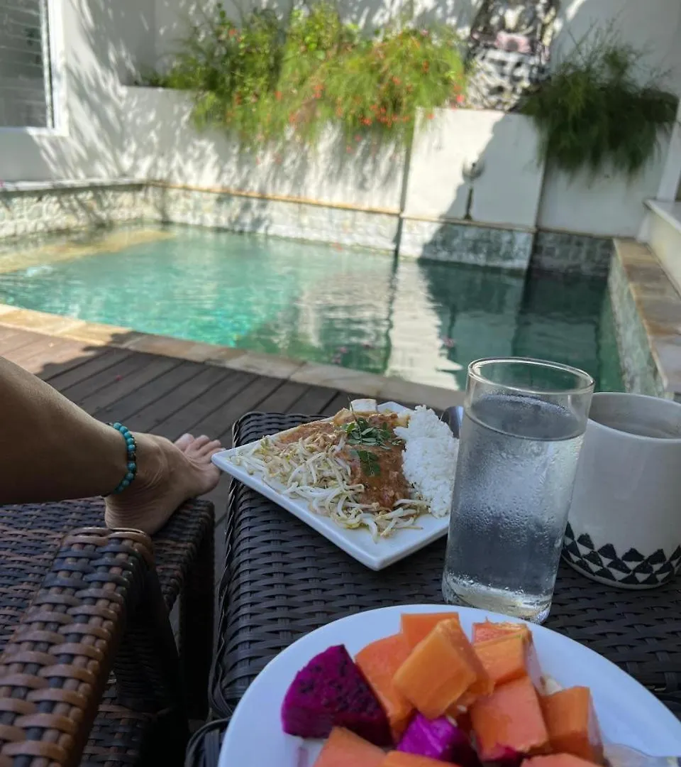 Resort Happy Together By Kresna Hospitality Seminyak