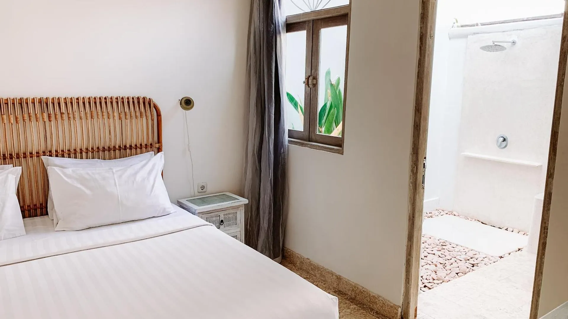 Resort Happy Together By Kresna Hospitality Seminyak